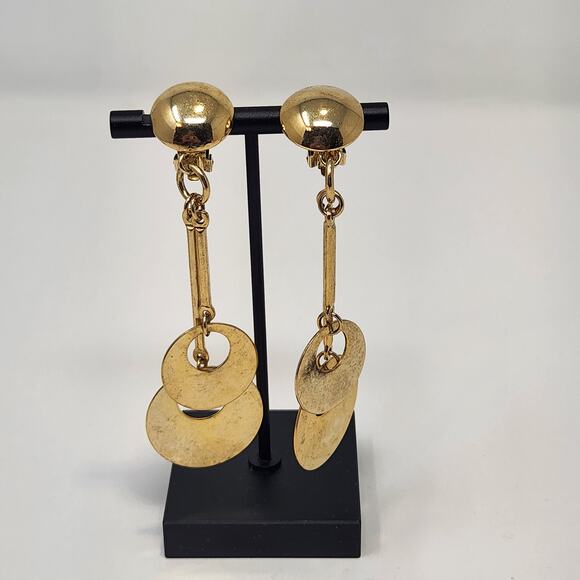 Dangle Disc Gold Tone Drop Clip On Earrings Casual Retro Statement Jewelry - Picture 1 of 5